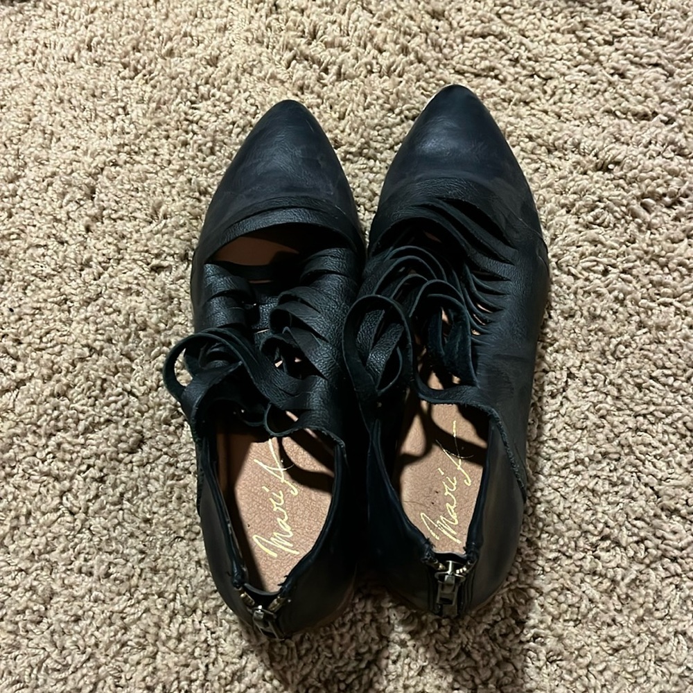 Mari A. Shoes
